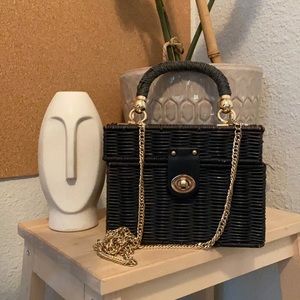 Zara straw bag black and gold